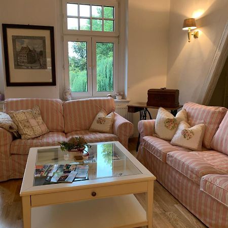 100 Qm Ferienwohnung Am Heiligen Brunnen Quedlinburg Exterior foto